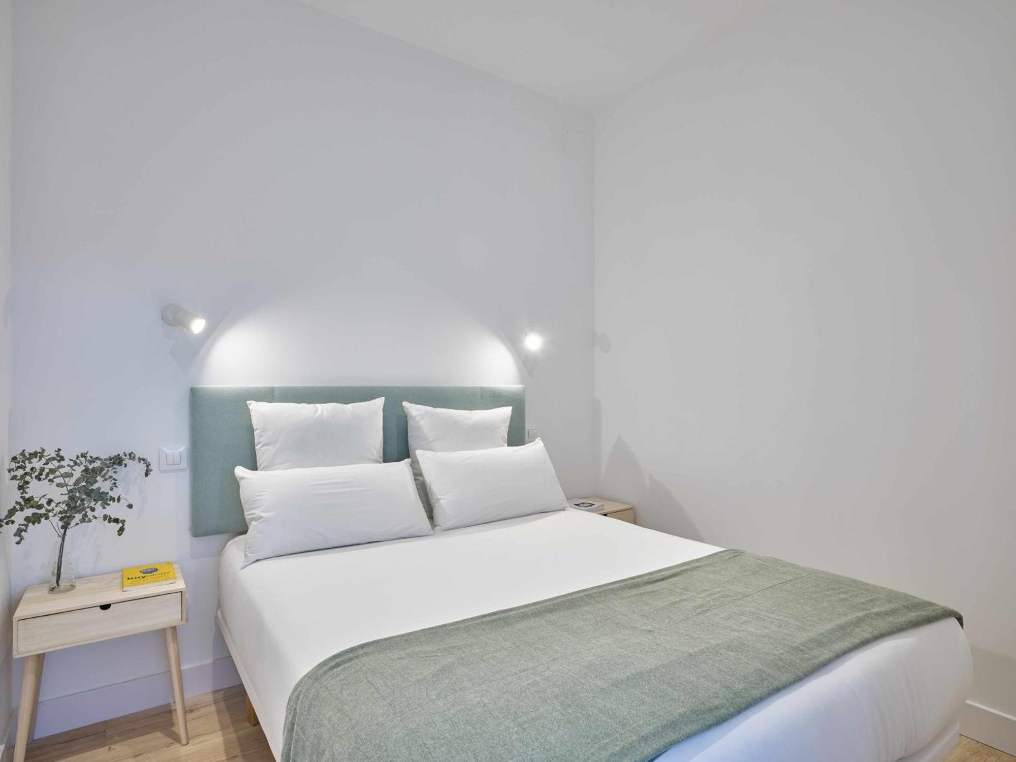 Paseo Suites Hotel Мадрид Номер фото