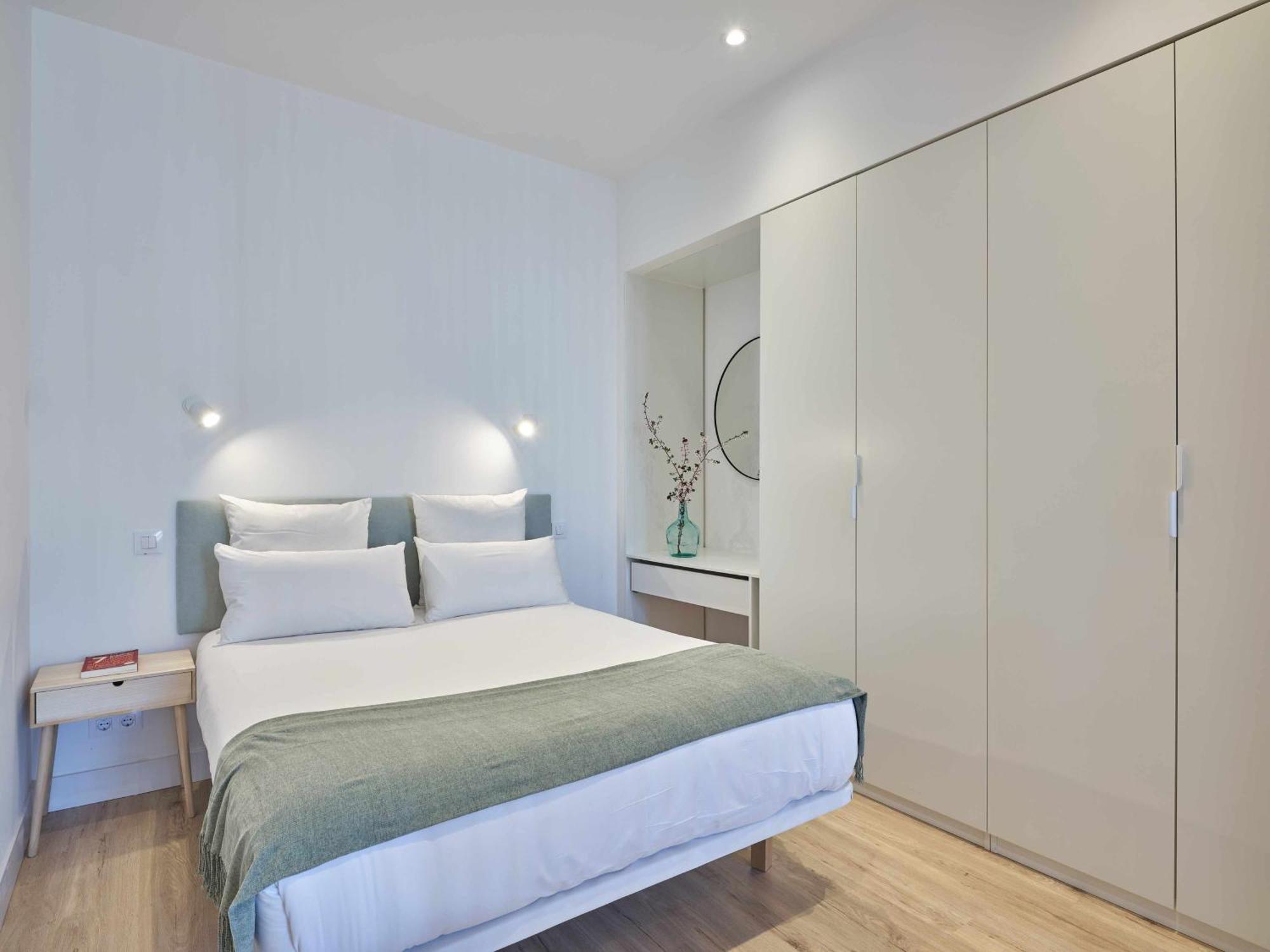 Paseo Suites Hotel Мадрид Номер фото